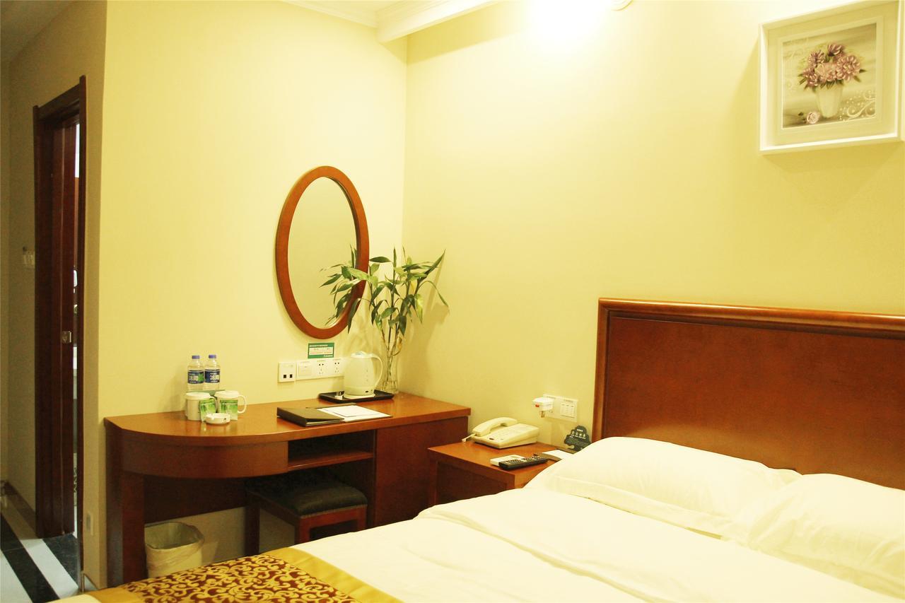 Greentree Inn Nantong Qidong Lvsi Harbour Express Hotel Eksteriør billede